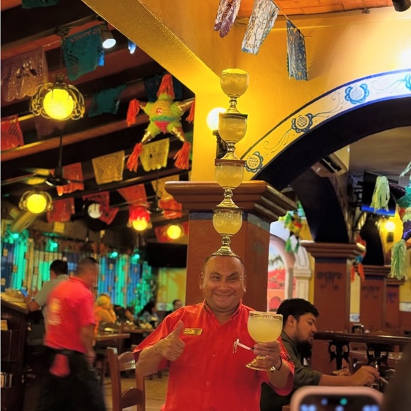 Meet your Posher, Caroline - Picture 11 of 15